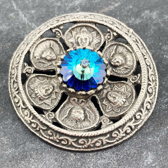 VINTAGE Aged pewter blue rhinestone brooch w/ cherub and human faces 1950s pin - Picture 7 of 10